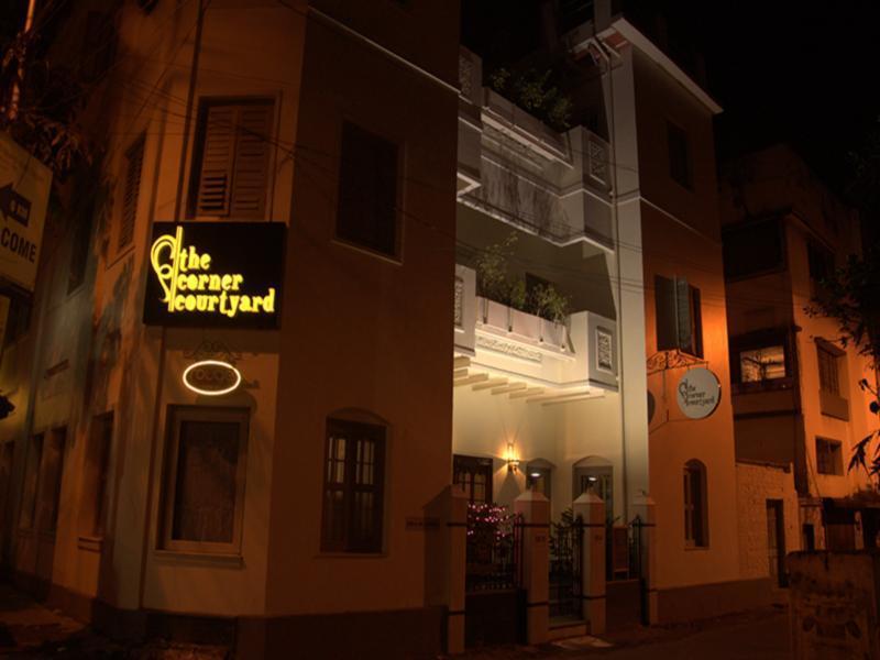 The Corner Courtyard Hotel Kalkutta Kültér fotó